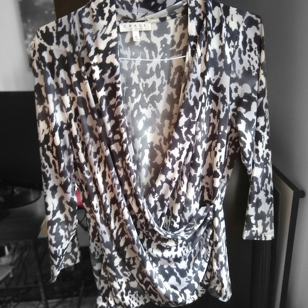 Chaus New York cross over blouse XL EUC